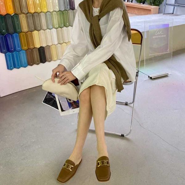 new wild square toe pedal thick heel lazy muller half slippers fashion casual metal buckle soft leather sandals and slippers, Black
new wild square toe pedal thick heel lazy muller half slippers fashion casual metal buckle soft leather sandals and slippers, Black