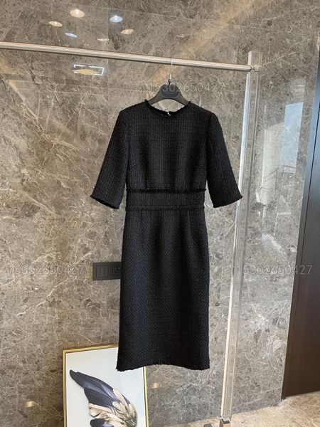 2021 spring new women's dress custom yarn black tweed short sleeve round neck waist sicily 5r2m, Black;gray
2021 spring new women's dress custom yarn black tweed short sleeve round neck waist sicily 5r2m, Black;gray