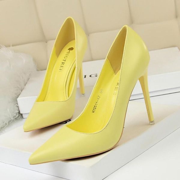 dress shoes women's pumps 2021 soft leather shallow high heels candy colors pointed toe show thin female office shoe, Black
dress shoes women's pumps 2021 soft leather shallow high heels candy colors pointed toe show thin female office shoe, Black