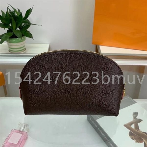 cosmetic bags & cases selling luxury design classic ladies fashion mini shell-shaped bag small toiletry women's wallet coin purse
cosmetic bags & cases selling luxury design classic ladies fashion mini shell-shaped bag small toiletry women's wallet coin purse