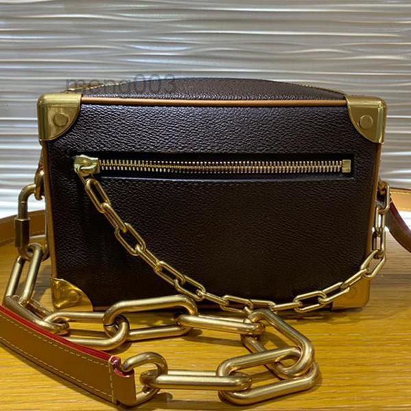 quality style complete luxxurrys mini soft trunk men's messenger bag leather square bag fashion chain bag wallet with box
quality style complete luxxurrys mini soft trunk men's messenger bag leather square bag fashion chain bag wallet with box