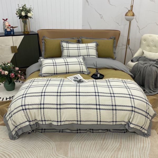2021 fashion plaid designer bedding set cover boho bed comforters sets cover simple bedding sheet pattern print
2021 fashion plaid designer bedding set cover boho bed comforters sets cover simple bedding sheet pattern print