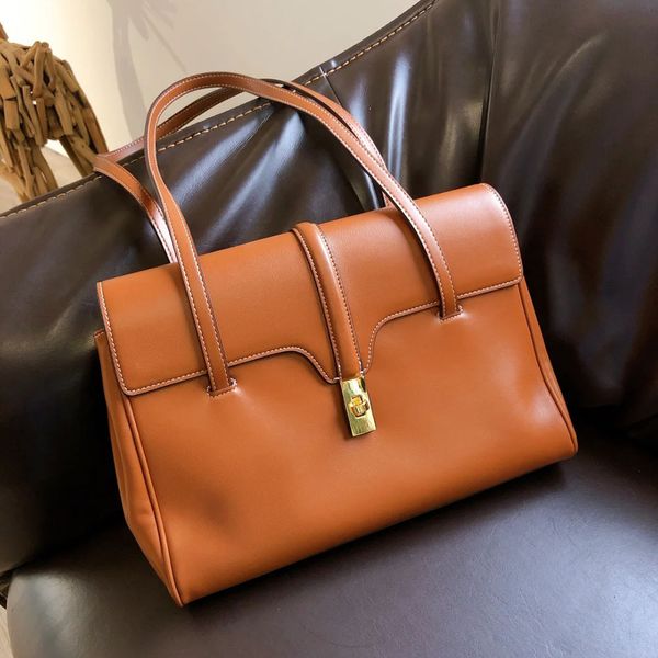 design bag female 2020 new cousin liu wen same handbag big bag single shoulder cowhide large capacity
design bag female 2020 new cousin liu wen same handbag big bag single shoulder cowhide large capacity