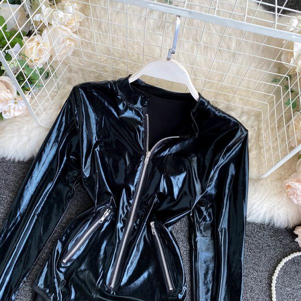 new 2021 pu bodysuits club wear playsuit elegant long sleeve bodysuit faux leather jumpsuits streetwear body skym, Black;white
new 2021 pu bodysuits club wear playsuit elegant long sleeve bodysuit faux leather jumpsuits streetwear body skym, Black;white