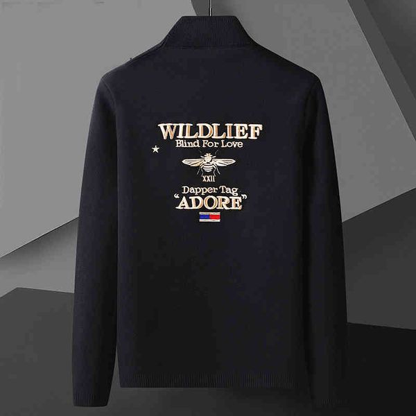 bee embroidery 's sweater cardigan korean casual elegant 2021 autumn winter coat trend luxury brand men clothing, Black;white
bee embroidery 's sweater cardigan korean casual elegant 2021 autumn winter coat trend luxury brand men clothing, Black;white