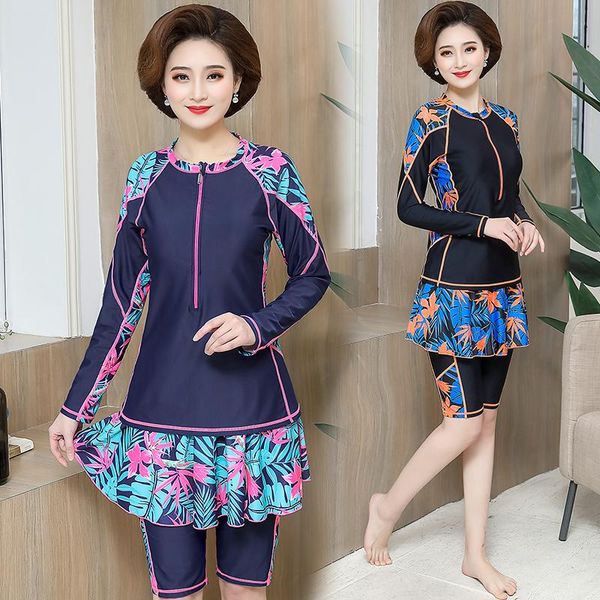 one-piece suits 2021 long sleeve swimsuit women's fattening plus size split skirt type five part pants two piece conservative swimwear
one-piece suits 2021 long sleeve swimsuit women's fattening plus size split skirt type five part pants two piece conservative swimwear