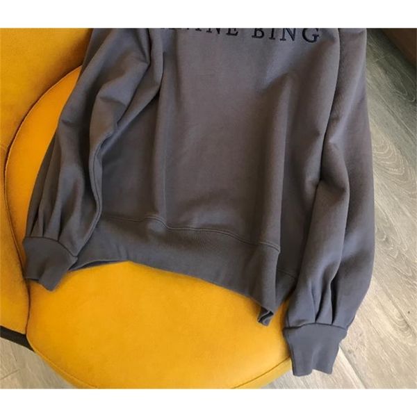 2021 new women's sweathirts casual autumn long sleeve embroidery letters 100% cotton female sweatshirts r40x, Black
2021 new women's sweathirts casual autumn long sleeve embroidery letters 100% cotton female sweatshirts r40x, Black