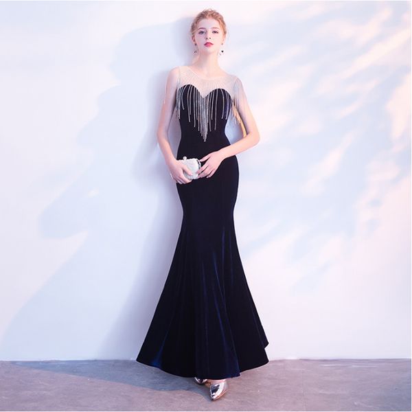 Mermaid V-Neck Tassel Column Evening Dresses Floor-Length Navy Blue Trumpet Dew Shoulder Side Zipper Glamorous Formal Gown
Mermaid V-Neck Tassel Column Evening Dresses Floor-Length Navy Blue Trumpet Dew Shoulder Side Zipper Glamorous Formal Gown
