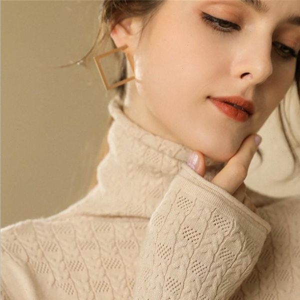 2021 autumn winter thick turn down collar high elasticity casual pullovers female thick turtleneck knitted women sweater, White;black
2021 autumn winter thick turn down collar high elasticity casual pullovers female thick turtleneck knitted women sweater, White;black
