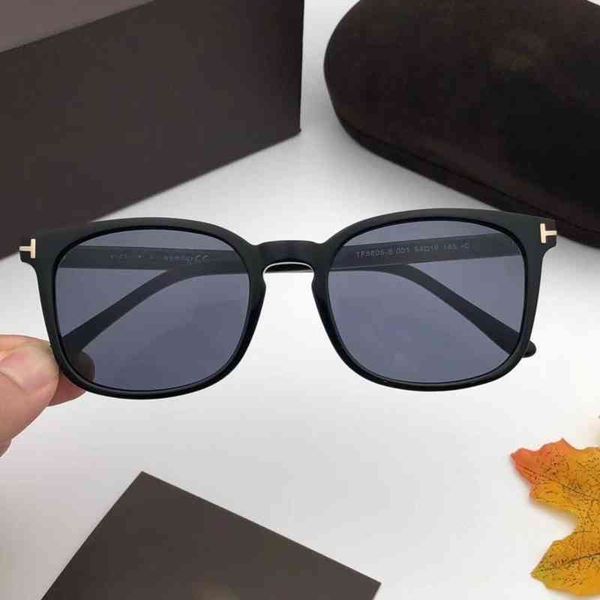 2022 factory wholesale glasses tf5605 rectangle sunglasses professional custom-made precription progressive myopia hyperopic color eyewear u, White;black
2022 factory wholesale glasses tf5605 rectangle sunglasses professional custom-made precription progressive myopia hyperopic color eyewear u, White;black