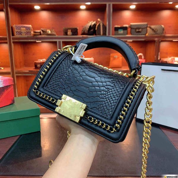 2020 5a quality designer luxury ladies shoulder bag fashion handbag cowhide le boy bag -20cm
2020 5a quality designer luxury ladies shoulder bag fashion handbag cowhide le boy bag -20cm