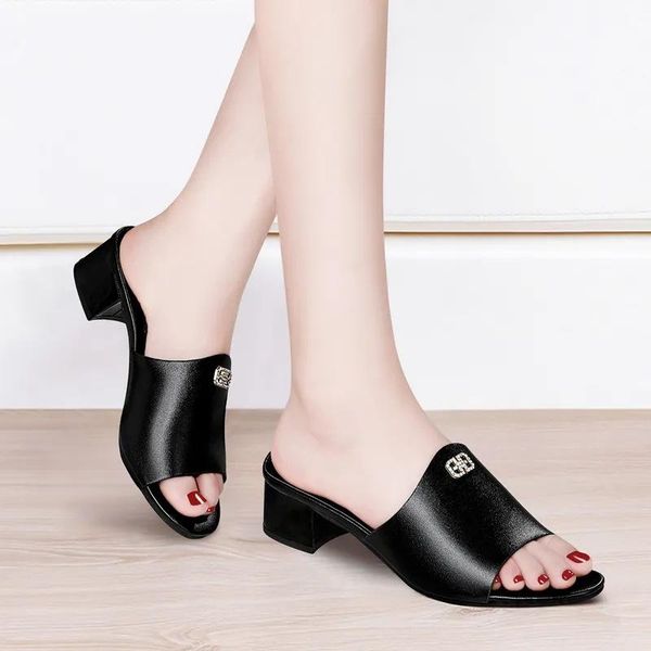 slippers women's sandals and slippers, outer wear, thick heel sandals, fish mouth rhinestone flip-flops shoes, Black
slippers women's sandals and slippers, outer wear, thick heel sandals, fish mouth rhinestone flip-flops shoes, Black