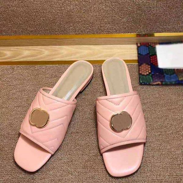 flat classic beach bottom comfortable slippers summer jelly leisure flip-flops fashion designer sandals large 35-41 with box, Black
flat classic beach bottom comfortable slippers summer jelly leisure flip-flops fashion designer sandals large 35-41 with box, Black