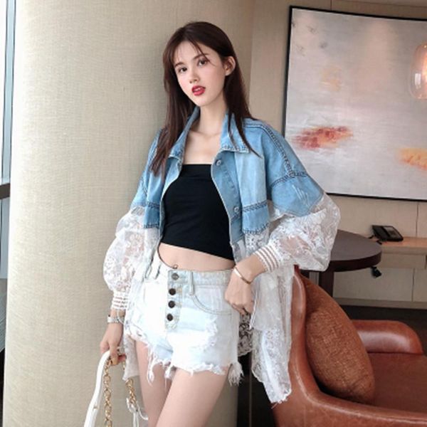 women's jackets 2021 summer fashion stitching lace embroidery large size denim jacket coat loose perspective, Black;brown
women's jackets 2021 summer fashion stitching lace embroidery large size denim jacket coat loose perspective, Black;brown