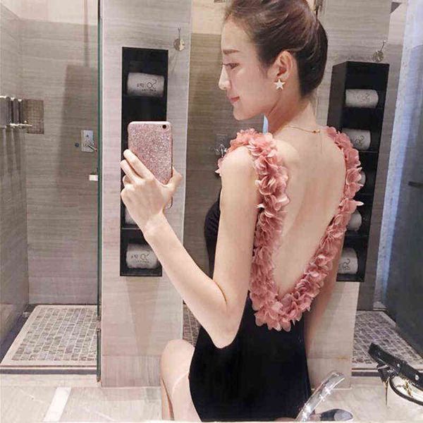 luxury designer women's swimwear bikini pure handmade flower big open back swimsuit cover belly show thin spring holiday triangle women, White;black
luxury designer women's swimwear bikini pure handmade flower big open back swimsuit cover belly show thin spring holiday triangle women, White;black