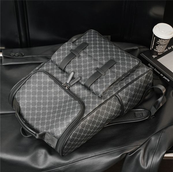 luxury leather classic retro backpack for men parachute fabric waterproof rucksack schoolbag travel women's fashion letter printing bac
luxury leather classic retro backpack for men parachute fabric waterproof rucksack schoolbag travel women's fashion letter printing bac