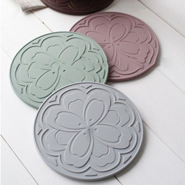 mats & pads thick round insulation pad soft silicon kitchen pot mat home anti- casserole placemat
mats & pads thick round insulation pad soft silicon kitchen pot mat home anti- casserole placemat