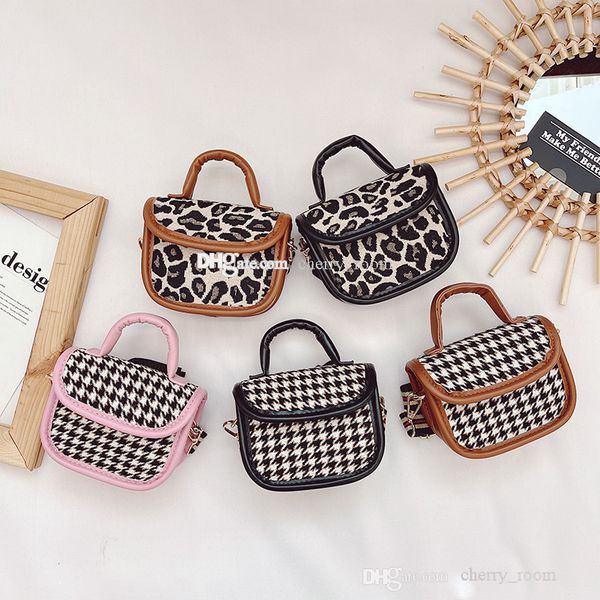 children deisgner handbags autumn winter baby girls leopard printed princess one shoulder bags kids houndstooth cross-body bag f1032, Black
children deisgner handbags autumn winter baby girls leopard printed princess one shoulder bags kids houndstooth cross-body bag f1032, Black