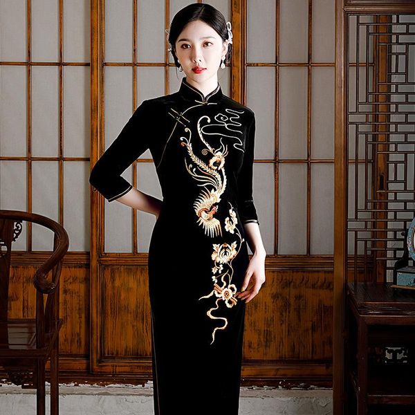 ethnic clothing noble eledant embroidery women cheongsam vintage retro evening party qipao vestidos plus size autumn winter robe gown, Red
ethnic clothing noble eledant embroidery women cheongsam vintage retro evening party qipao vestidos plus size autumn winter robe gown, Red
