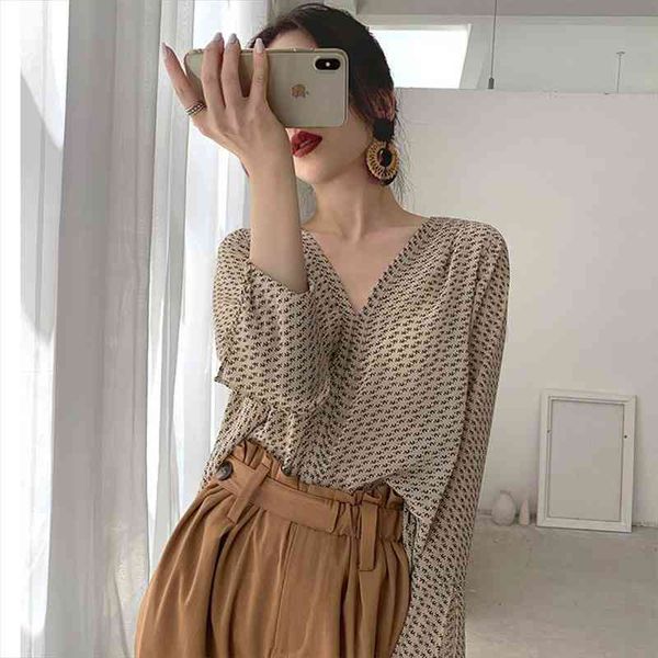 femme womens fashion summer white shirt women long sleeve blouse korean woman clothes roupas femininas qt130
femme womens fashion summer white shirt women long sleeve blouse korean woman clothes roupas femininas qt130