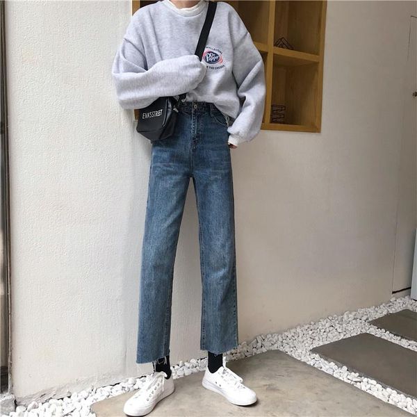 women's jeans vintage south korean with loose and slim fur cuffs made of old straight cut, Blue
women's jeans vintage south korean with loose and slim fur cuffs made of old straight cut, Blue
