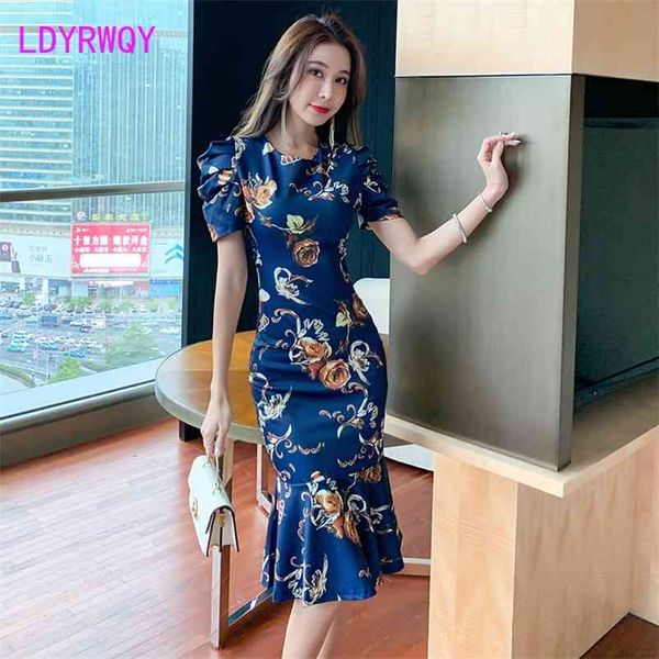 ldyrwqy printed dress summer retro flowers slim waist ruffled fish tail office lady knee-length 210603, Black;gray
ldyrwqy printed dress summer retro flowers slim waist ruffled fish tail office lady knee-length 210603, Black;gray