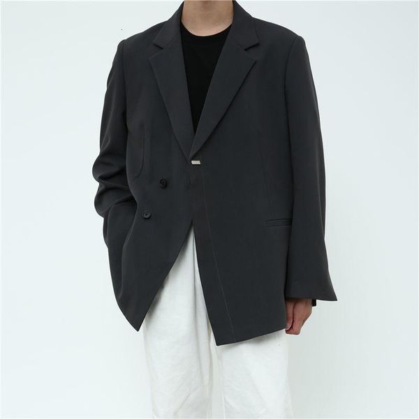 men's suits & blazers wear tide koean casual suit coat for male 2021 autumn metal button loose simple long sleeve big size, White;black
men's suits & blazers wear tide koean casual suit coat for male 2021 autumn metal button loose simple long sleeve big size, White;black