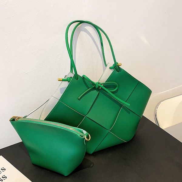 shoulder bags casual bag ladies messenger women female lrregular crossbody large capacity overhandbag
shoulder bags casual bag ladies messenger women female lrregular crossbody large capacity overhandbag