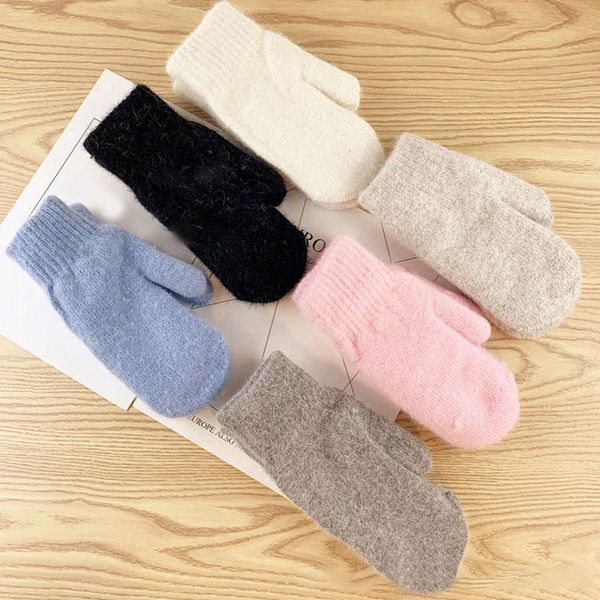 five fingers gloves double-layer short female winter korean version of solid color all women girls mittens, Blue;gray
five fingers gloves double-layer short female winter korean version of solid color all women girls mittens, Blue;gray