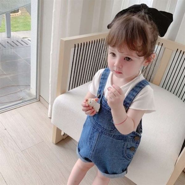 2020 wear new korean leisure jeans carrying shorts girls' children's summer pants, Blue
2020 wear new korean leisure jeans carrying shorts girls' children's summer pants, Blue
