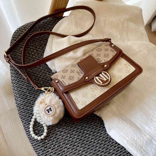 2022 factory outlet minority women's autumn and winter high-grade texture printed messenger bag versatile ins one shoulder color matchi
2022 factory outlet minority women's autumn and winter high-grade texture printed messenger bag versatile ins one shoulder color matchi