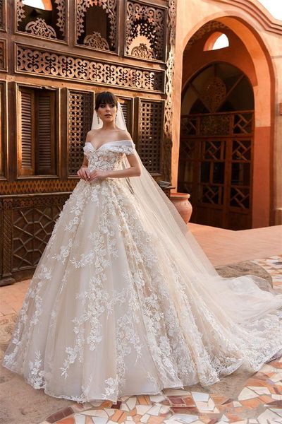 3d-floral appliques wedding dresses 2021 luxury with beads off shoulder a line backless bateau sheer neck bridal gowns court train, White
3d-floral appliques wedding dresses 2021 luxury with beads off shoulder a line backless bateau sheer neck bridal gowns court train, White