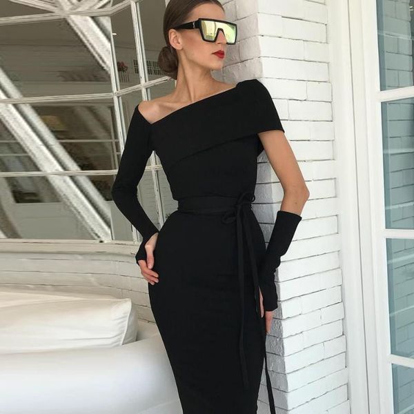 casual dresses designer irregular neck lace up feminine black dress sash embellished long sleeve back slit midi sheath club vestido, Black;gray
casual dresses designer irregular neck lace up feminine black dress sash embellished long sleeve back slit midi sheath club vestido, Black;gray