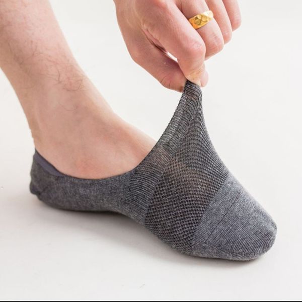 1-pair summer men deep invisible cats mesh thin boat effects color sil antislip breathing deodorant socks, Black
1-pair summer men deep invisible cats mesh thin boat effects color sil antislip breathing deodorant socks, Black