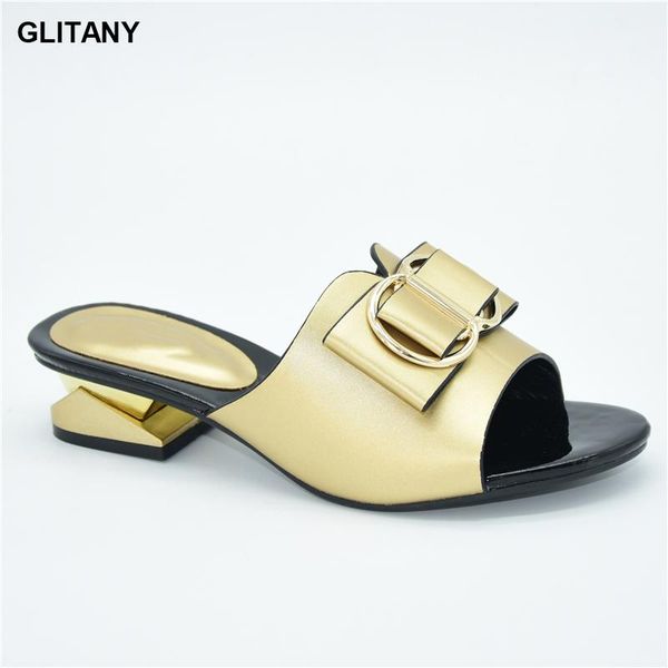 dress shoes arrival platform mid heel woman nigerian women wedding shoe decorated with rhinestone italian style summer slippers, Black
dress shoes arrival platform mid heel woman nigerian women wedding shoe decorated with rhinestone italian style summer slippers, Black