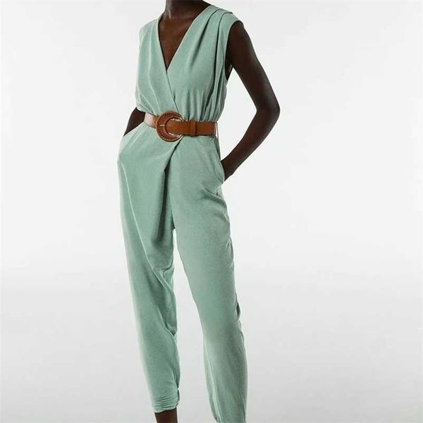 spring jumpsuits v-neck solid color sleeveless pants jumpsuits with belt summer clothing 210524, Black;white
spring jumpsuits v-neck solid color sleeveless pants jumpsuits with belt summer clothing 210524, Black;white