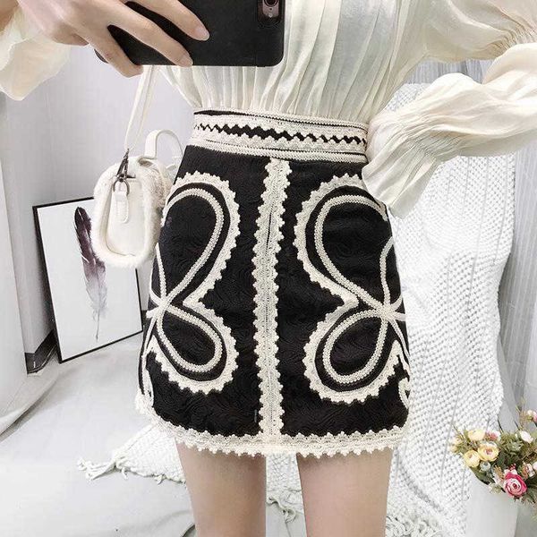 2020 black embroidery high waist skirts womens print patchwork lace mini skirt female spring fashion korean
2020 black embroidery high waist skirts womens print patchwork lace mini skirt female spring fashion korean