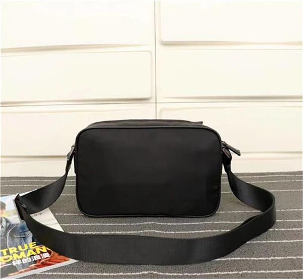 global 048 size 23cm 16cm 7cm classic luxury bag canvas leather cowhide men's shoulder bag handbag
global 048 size 23cm 16cm 7cm classic luxury bag canvas leather cowhide men's shoulder bag handbag