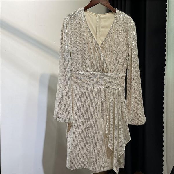 casual dresses european summer temperament high-end v neck heavy sequined evening mini women fashion streetwear 2021, Black;gray
casual dresses european summer temperament high-end v neck heavy sequined evening mini women fashion streetwear 2021, Black;gray