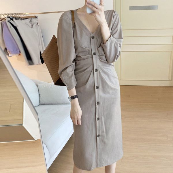 new 2021 women's autumn winter korean style es buttons high waist elegant office lady pleated solid elu6, Black;gray
new 2021 women's autumn winter korean style es buttons high waist elegant office lady pleated solid elu6, Black;gray