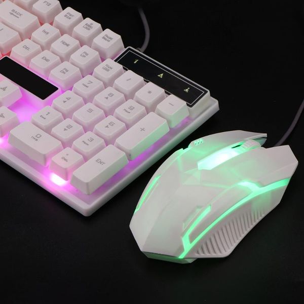 2021 usb wired real mechanical touch key mouse set wired game keyboard mouse earphone set support backlight portable
2021 usb wired real mechanical touch key mouse set wired game keyboard mouse earphone set support backlight portable