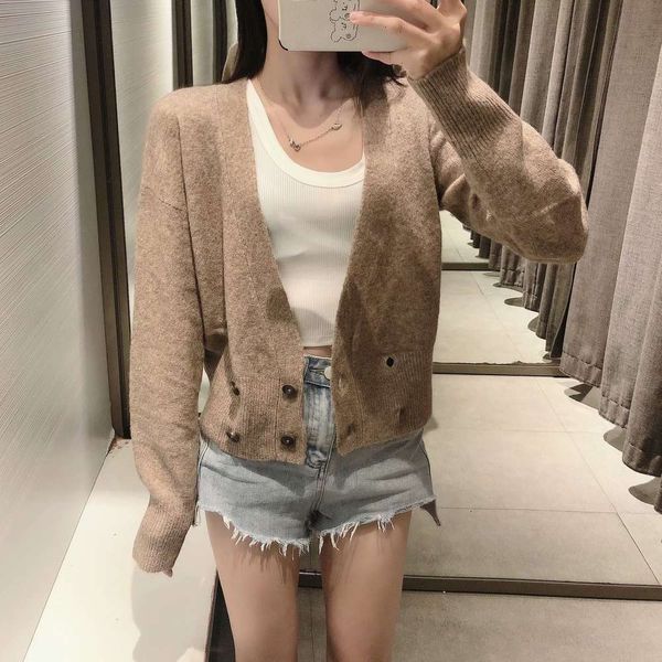 double button 2020 row autumn v-neck long new sleeve knitted cardigan versatile loose jacket 3653104 luxury, White;black
double button 2020 row autumn v-neck long new sleeve knitted cardigan versatile loose jacket 3653104 luxury, White;black