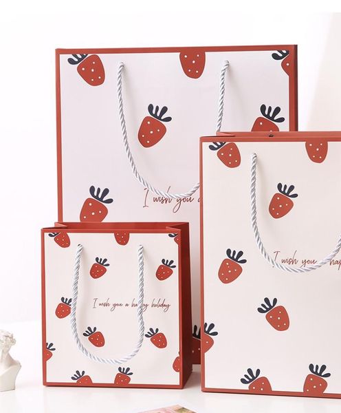 gift wrap kids birthday party souvenir bags small size strawberry kraft paper bag festival 10pcs/lot
gift wrap kids birthday party souvenir bags small size strawberry kraft paper bag festival 10pcs/lot