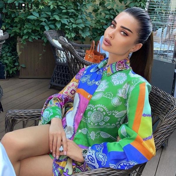 women's blouses & shirts style european and american bowknot decorated printed patchwork shirt, White
women's blouses & shirts style european and american bowknot decorated printed patchwork shirt, White