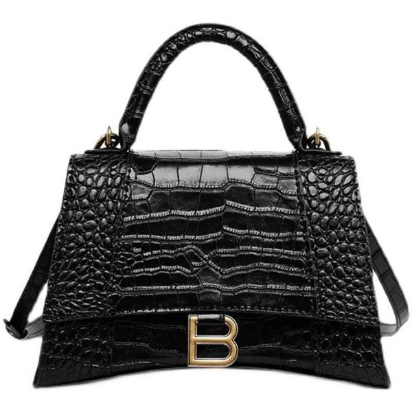 small classic luxurys designer half moon tote handbag women's motorcycle bag crocodile balencaigass crossbody clutch vintage shoulder b
small classic luxurys designer half moon tote handbag women's motorcycle bag crocodile balencaigass crossbody clutch vintage shoulder b