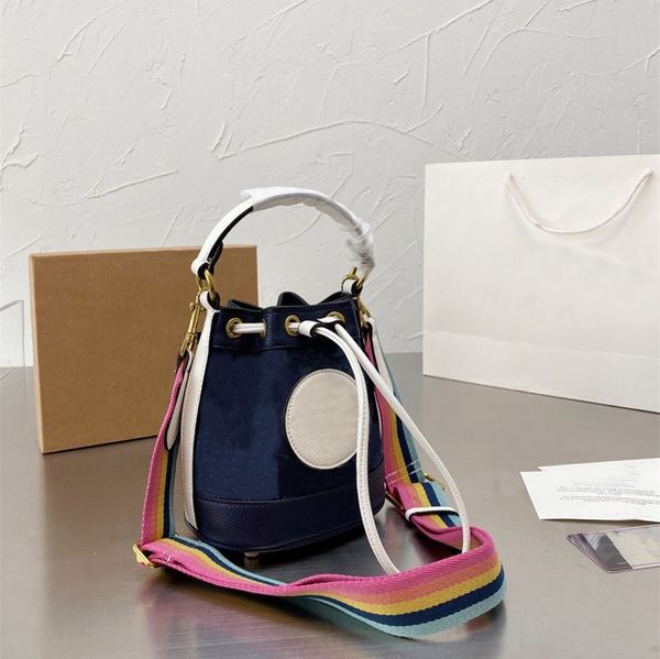2021 designer drawstring women's handbags single shoulder bags straddling lady handbag bucket bag cross body leather
2021 designer drawstring women's handbags single shoulder bags straddling lady handbag bucket bag cross body leather