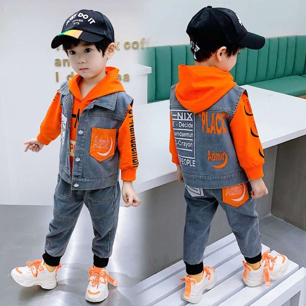 new children's spring and 2021 korean autumn clothing handsome boys' long sleeve fashion patch pocket denim three, White
new children's spring and 2021 korean autumn clothing handsome boys' long sleeve fashion patch pocket denim three, White