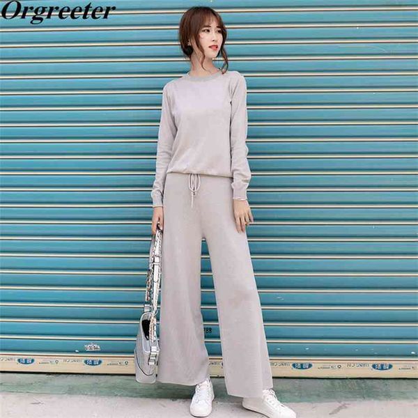 casual tracksuit knitted sweatshirts two piece set women knit wide leg pants set solid sporting suit 210602, White
casual tracksuit knitted sweatshirts two piece set women knit wide leg pants set solid sporting suit 210602, White