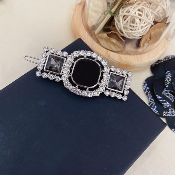 hair clips & barrettes fashion jewelry for women girls black design beautiful hairwear gold color feather, Golden;silver
hair clips & barrettes fashion jewelry for women girls black design beautiful hairwear gold color feather, Golden;silver