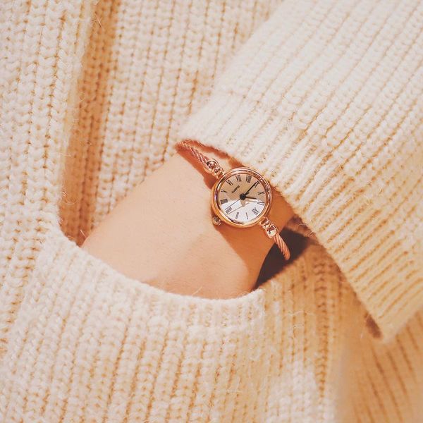 wristwatches fashion bracelet watch women retro roman number crystal scale female silver rose gold small dial open size bangle clock, Slivery;brown
wristwatches fashion bracelet watch women retro roman number crystal scale female silver rose gold small dial open size bangle clock, Slivery;brown
